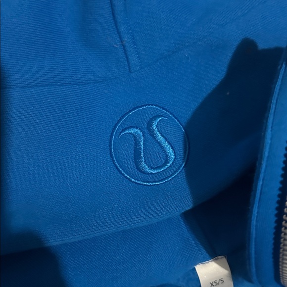 Lululemon Scuba Oversized Half-Zip Hoodie - Picture 5 of 5